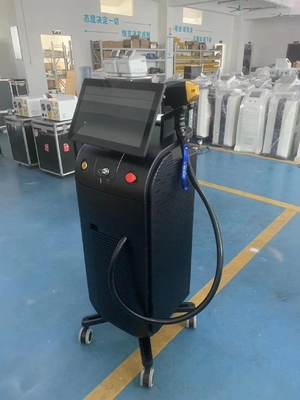Máy làm mát bằng không khí Ice Titanium 808nm Thiết bị tẩy lông bằng máy Laser Diode
