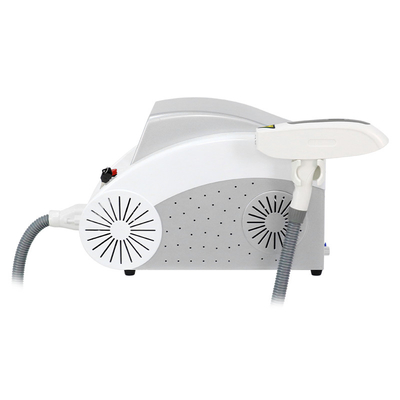 Máy xóa hình xăm trên máy tính để bàn Q Switched Nd Yag Laser 1064nm 532nm cho làm trắng da