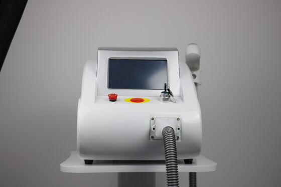 Máy laser ND Yag Q-Switched 3 bước sóng, màn hình 7 inch, xóa xăm bằng laser di động